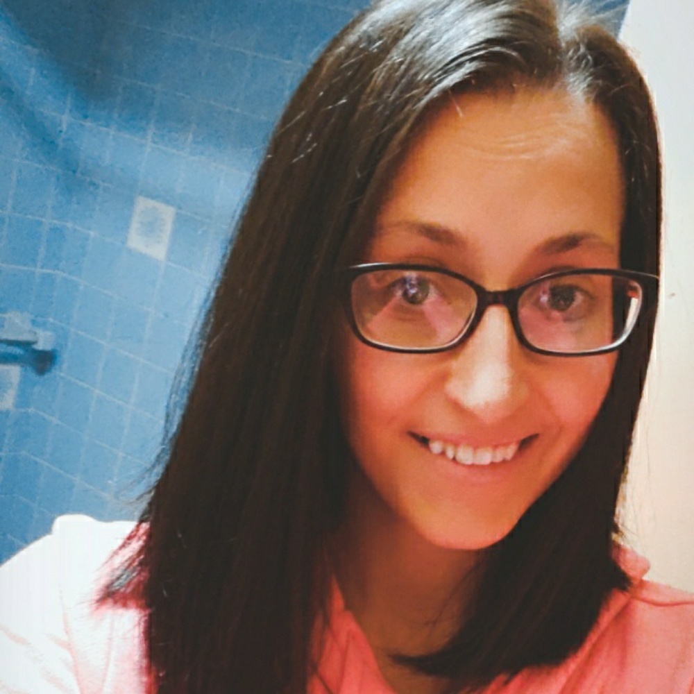 Meet your Posher, Stephanie